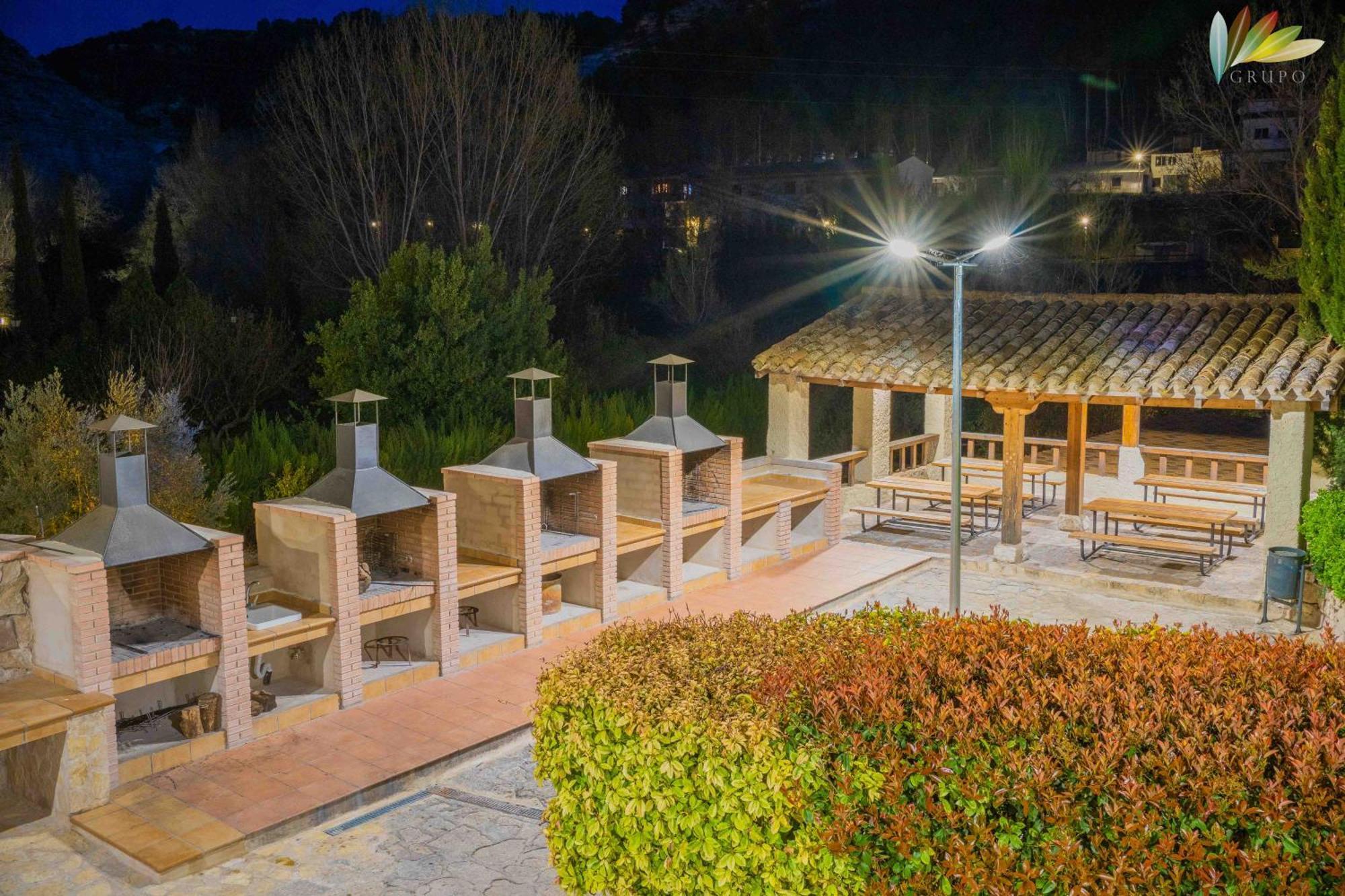 Apartamentos Los Olivos Alcala del Jucar Exterior foto